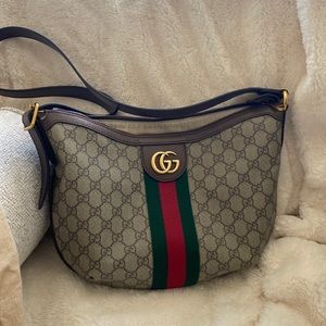 Gucci shoulder bag